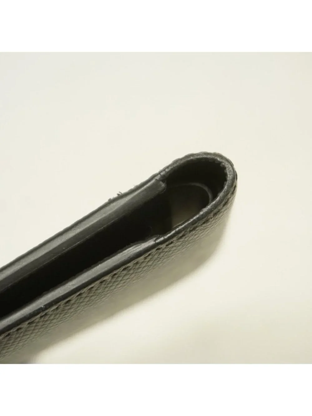 Louis Vuitton Billfold Taiga Portefeuille Multiple Ardoise Wallet